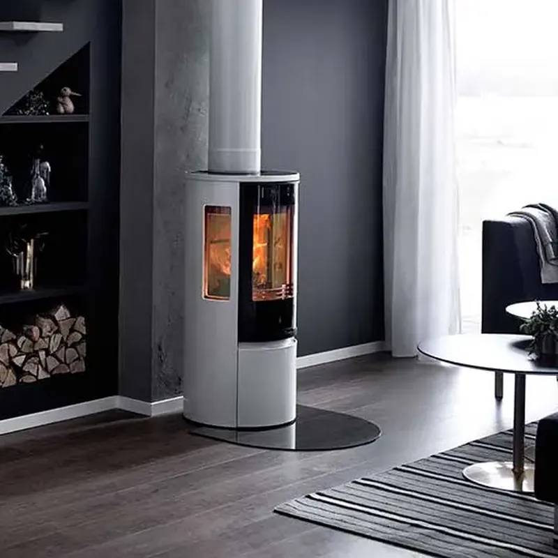 Contura 556 Style -takka valkoisena olohuoneessa