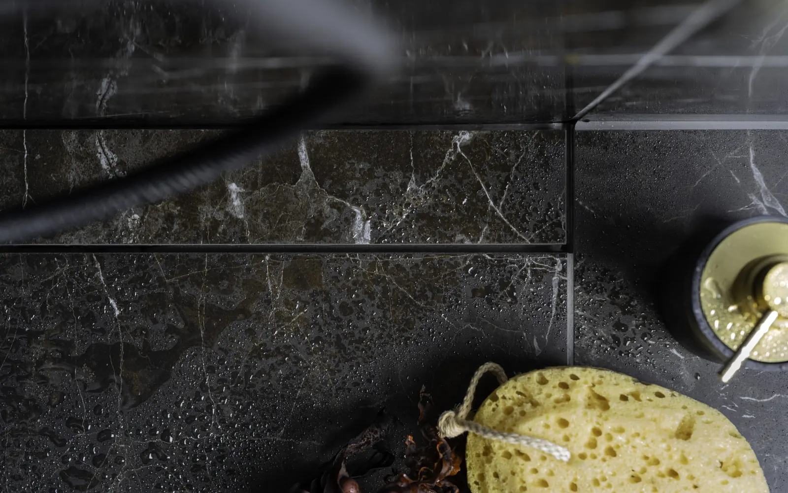 Purus – tuotteita Kuopion Uuni ja Kaakelin valikoimassa